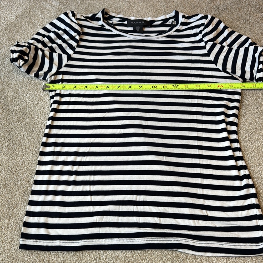 Tahari  Classic Navy Blue and White Striped Short Sleeve Top Women's Size Small - Picture 5 of 8